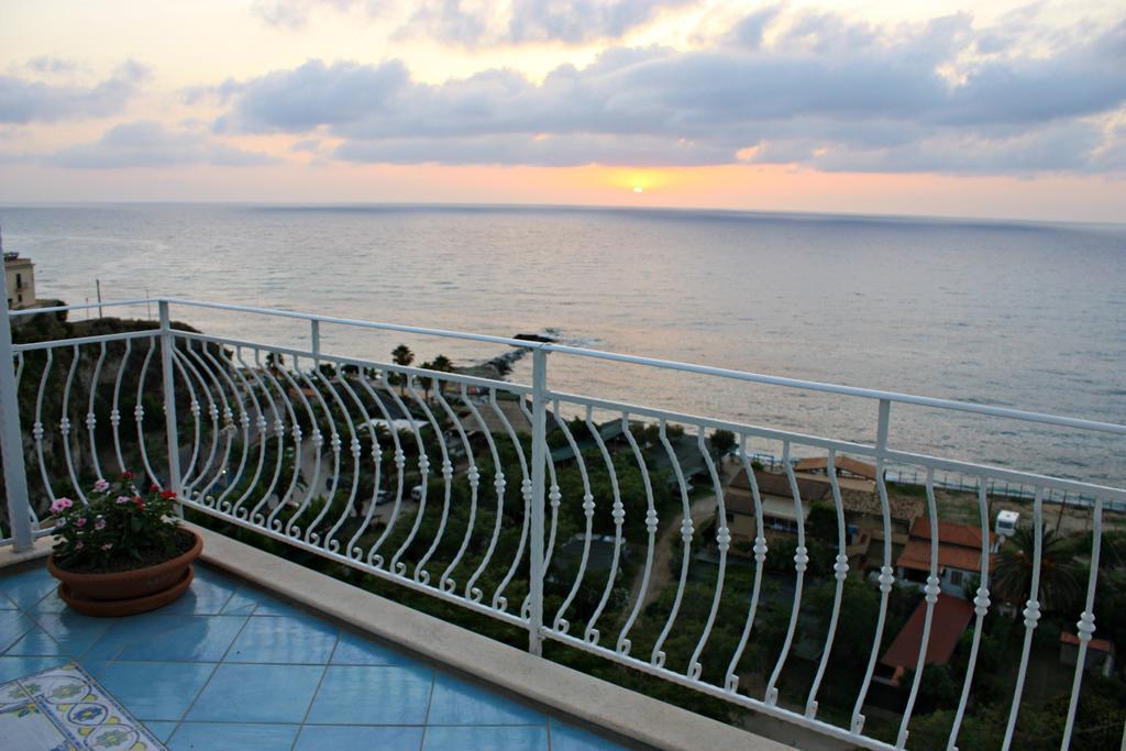 Bella Tropea Suite Szoba fotó