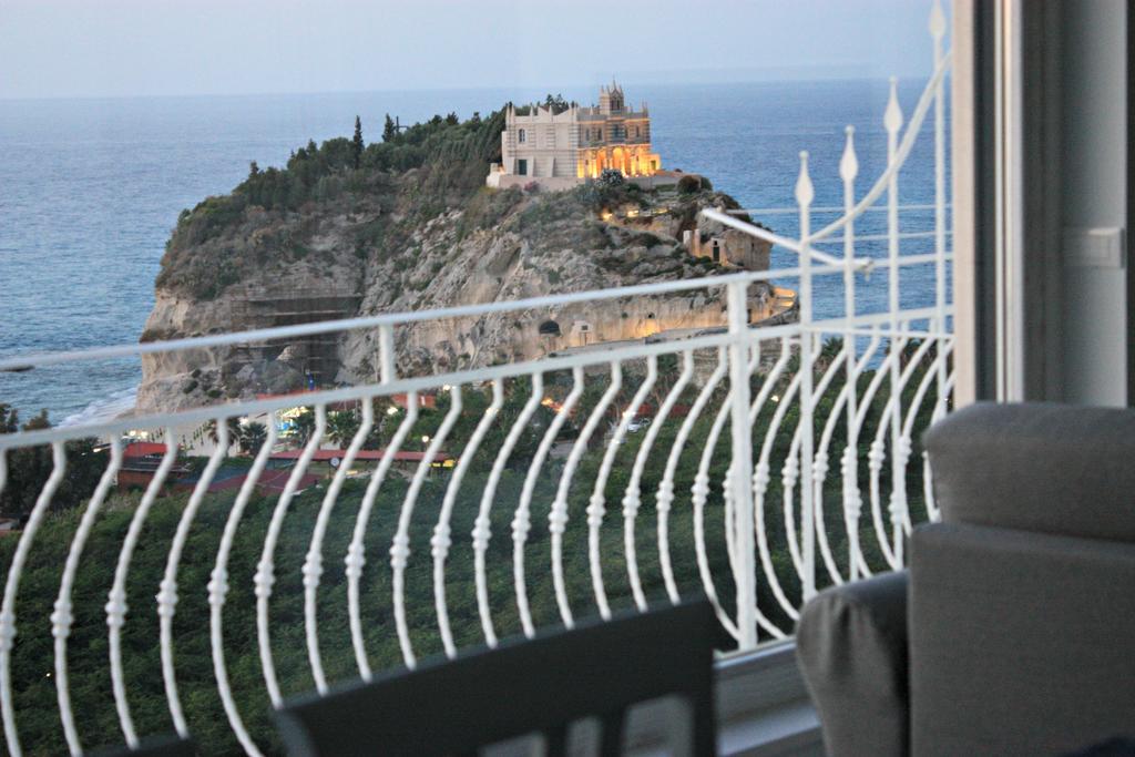 Bella Tropea Suite Szoba fotó